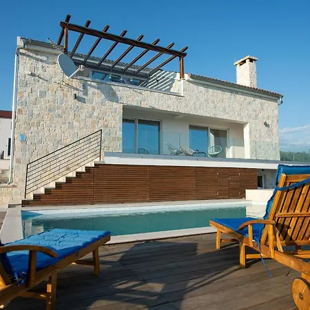 Anka Villa Maslenica