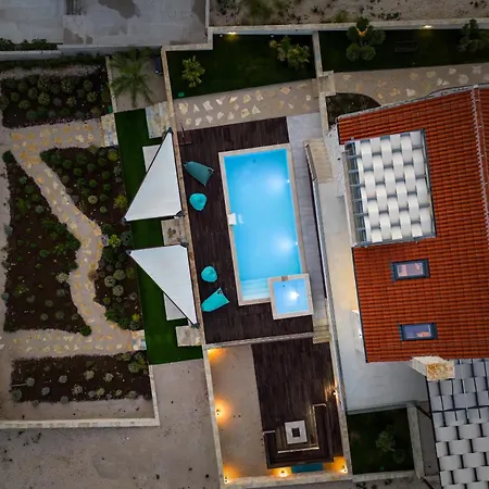 Anka Villa
