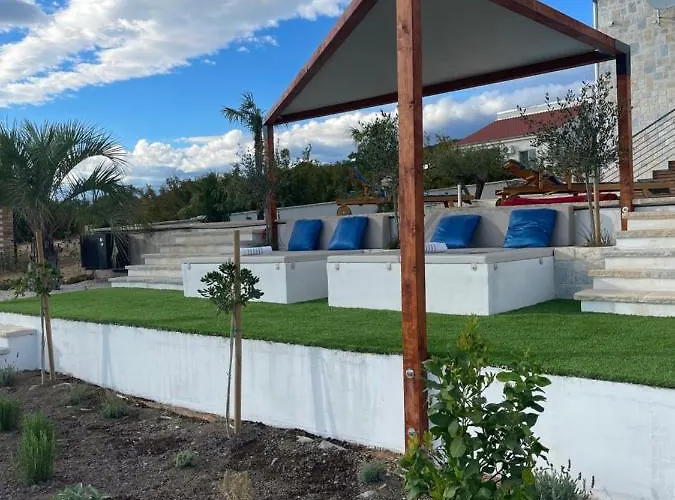 Anka Villa