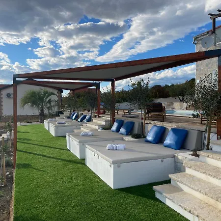 Anka * Maslenica