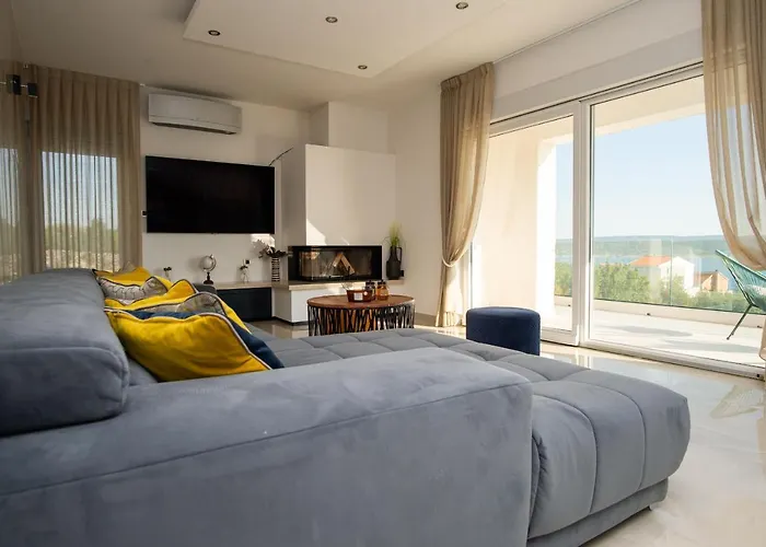 Anka Villa Maslenica